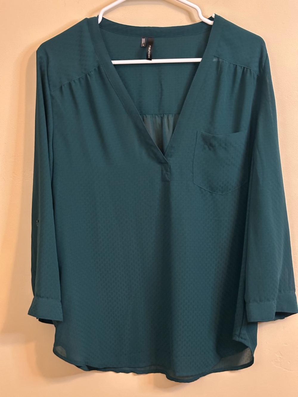 Maurices LARGE Teal Lightweight V-Neck Blouse with Pocket - P2P 22” Length 26”